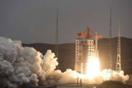 Trung Quốc phóng tên lửa vũ trụ đầu tiên sử dụng nhiên liệu hybrid
